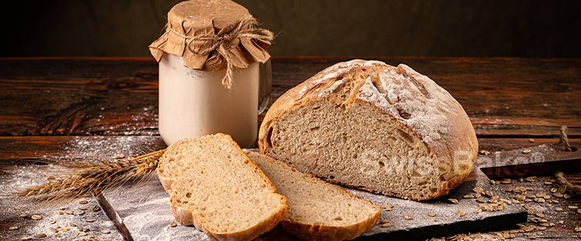 Sourdough-vs-Yeast-Why-Bakers-Are-Replacing-or-Blending-Insights-Prod105-1
